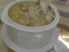 -始于2011柳周农家菜沙田柚美食店(东大街店)