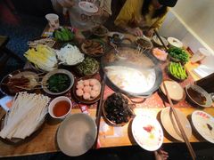 -赵美丽·重庆社区火锅·直营店(火车东站·中豪国际店)