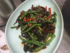 -闫府私房菜(恒隆店)