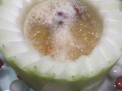 -得意咚瓜·顺德鱼生·冬瓜火锅(深圳首店)