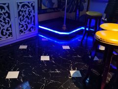 -欢乐迪KTV(南坪上海城店)