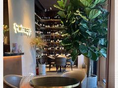 -wineapp葡萄酒餐吧(外滩金融中心店)