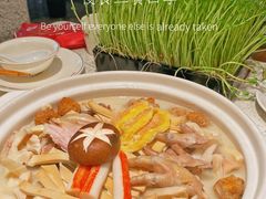 -三人行骨头王火锅(长寿店)