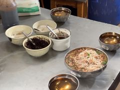 -正宗杨记普洱酸醋米线(总店)