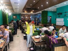 大堂-合合春饼·酱骨·东北菜(潘家园店)