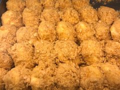 柠檬酸奶酥松小贝-鲍师傅糕点(江苏路店)