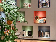 -潮一不贰·法式甜品·生日蛋糕·西式简餐(外滩店)