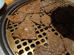 -唯成•韩国炭火烤肉 유성고기