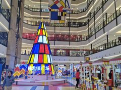 -梅龙镇广场