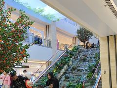 -赛格国际购物中心(小寨店)