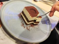 -必胜客(港悦广场店)