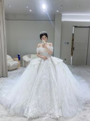 点击看大图 -Renee芮亦婚纱
