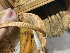 蒜香法棍-山下面包坊(湖滨店)