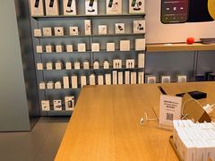 -Apple零售店(华贸购物中心店)