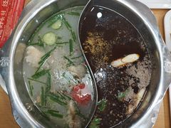 -袁记串串香(北国店)