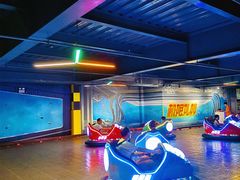 -极限PLAY运动娱乐新世界·团建派对潮玩休闲馆·室内蹦极高空游乐园