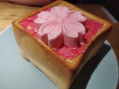 -蜜桃餐厅·伴山(湖滨商业街店)