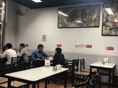大堂-清真永恒华威肉饼(潘家园店)