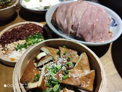 -白乐天毛肚火锅馆(南滨路店)