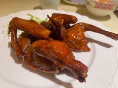 红烧乳鸽-惠食佳(滨江大公馆店)