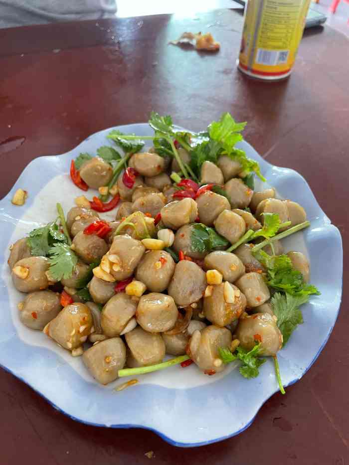 会昌人都爱吃的酸水～每次回家后必去老树冷吧点上一碗酸水 几个小菜