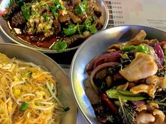 -后街佬·炭火鲜鱼杂(南城店)