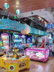 -探奇乐园蹦床公园(日月广场店)