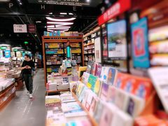 -SISYPHE BOOKS西西弗书店(龙湖滨江天街店)