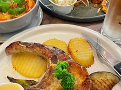 -Pad Thai Kratong Thong by ama