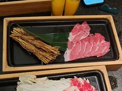 -湊湊火锅·茶憩(打浦桥日月光店)