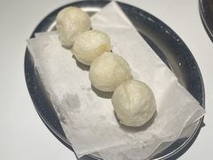 咸蛋黄流沙炸汤圆-友达面馆(广州总店)