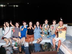 -瑰丽酒店·海吧·天际下午茶·现场DJ·天台酒吧