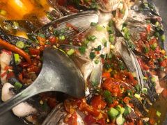 剁椒鱼头-俏湘厨•地道湘菜(北洼路店)