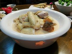 -梓程海鲜大酒家