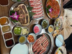 -明洞阿姨·韩式酱蟹烤肉·创意料理(三元桥店)