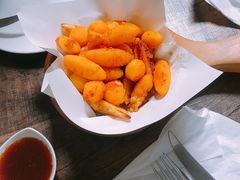 -HIGH FIVE哈福手工汉堡(桂林路店)