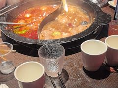 -九牧鱻·渝老鬼重庆火锅(人民路店)