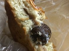 秋满栗子面包-巴黎贝甜(大宁国际商业广场店)