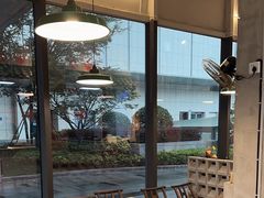 -方铲铲·成都板凳面(滨江银泰店)
