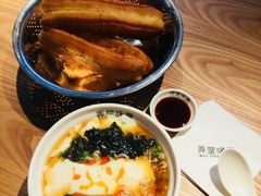 -弄堂咪道-饭香·面香·馄饨香(钦州北路田尚坊店)