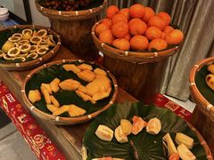 -海口绿发希尔顿酒店-田园汇贵州美食自助餐·三文鱼