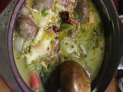 -周鱼小馆石锅酸菜鱼(活力汇店)