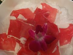 -老牌坊云南鱼豆花火锅(哈西万达店)