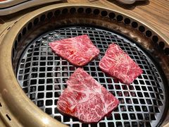 -肉魁屋·烧肉·烧鸟·酒场(高新店)