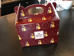 -Cafe Sacher(WIEN)
