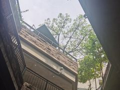 -铜锣湾·有麝自然香(重庆新天地店)