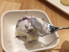 蓝莓冰淇淋-满记甜品(苏州中心店)