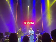 -TZ House音乐现场(来福士中心店)