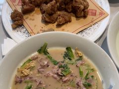 -乔家小院•非遗驴肉•青岛菜(滨河路店)