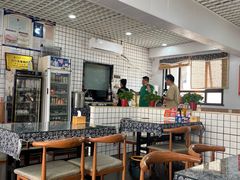 -八两八金·莱芜特色炒鸡(市南漳浦路店)